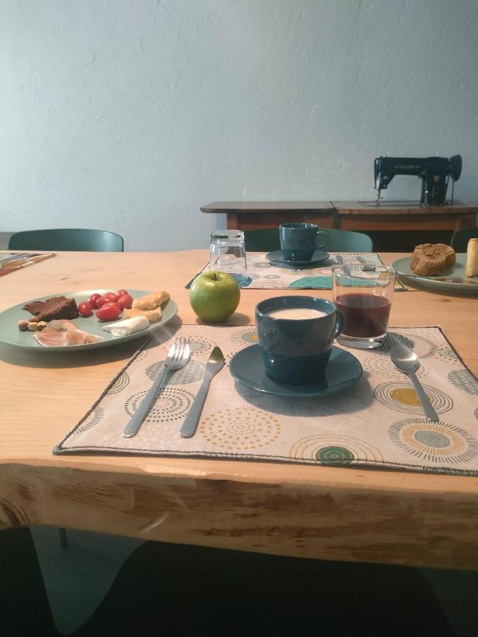 Miravigne House - Casa Di Campagna Con Cucina 카스타뇰레 란제 외부 사진