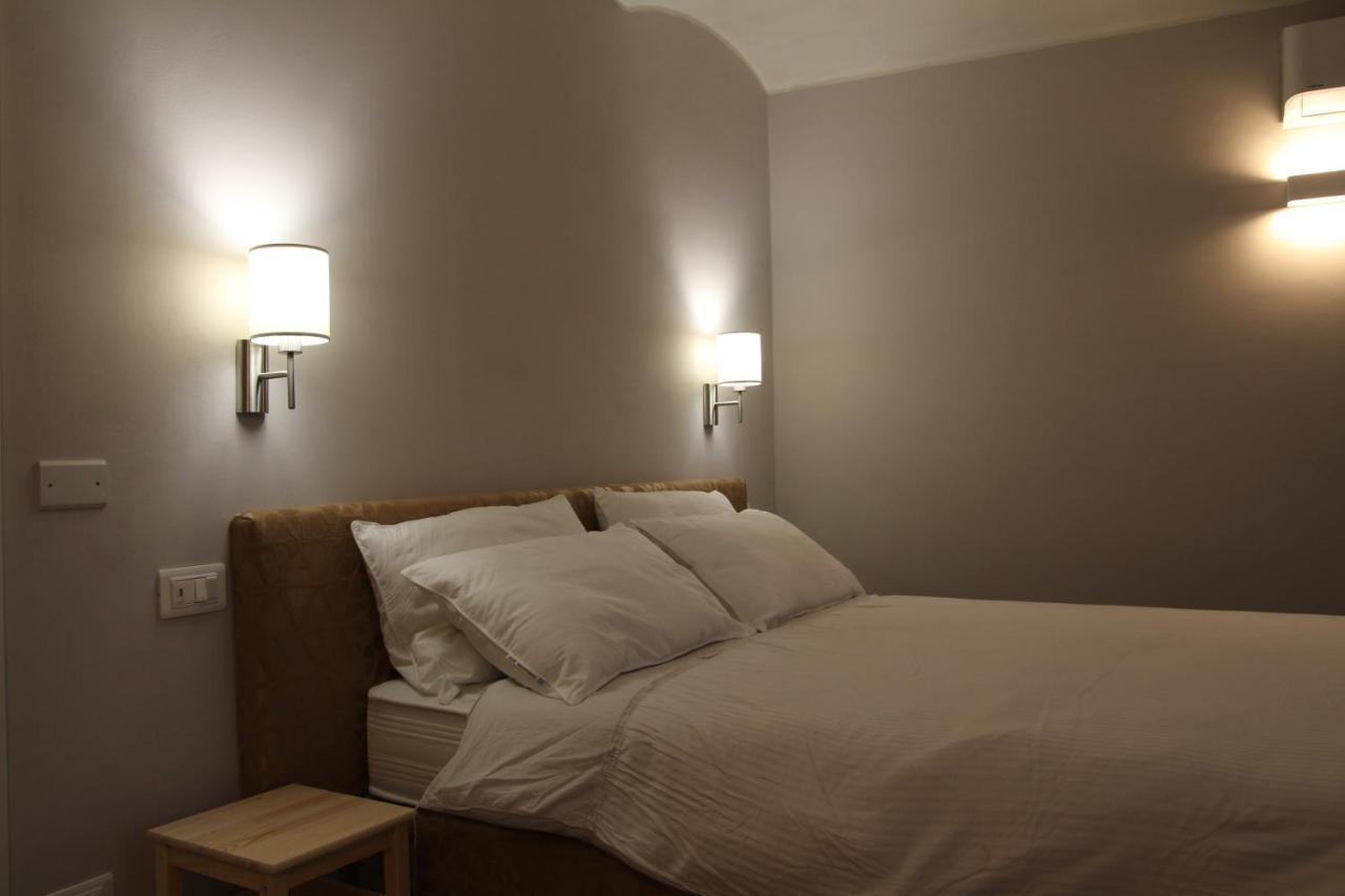 Miravigne House - Casa Di Campagna Con Cucina 카스타뇰레 란제 외부 사진